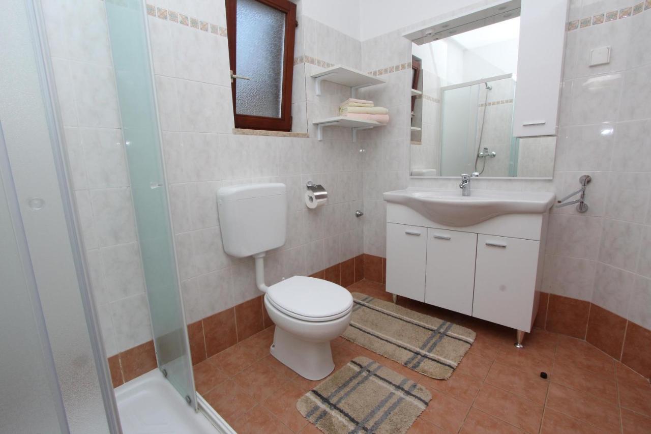 Apartments Mirela Rovinj Bagian luar foto