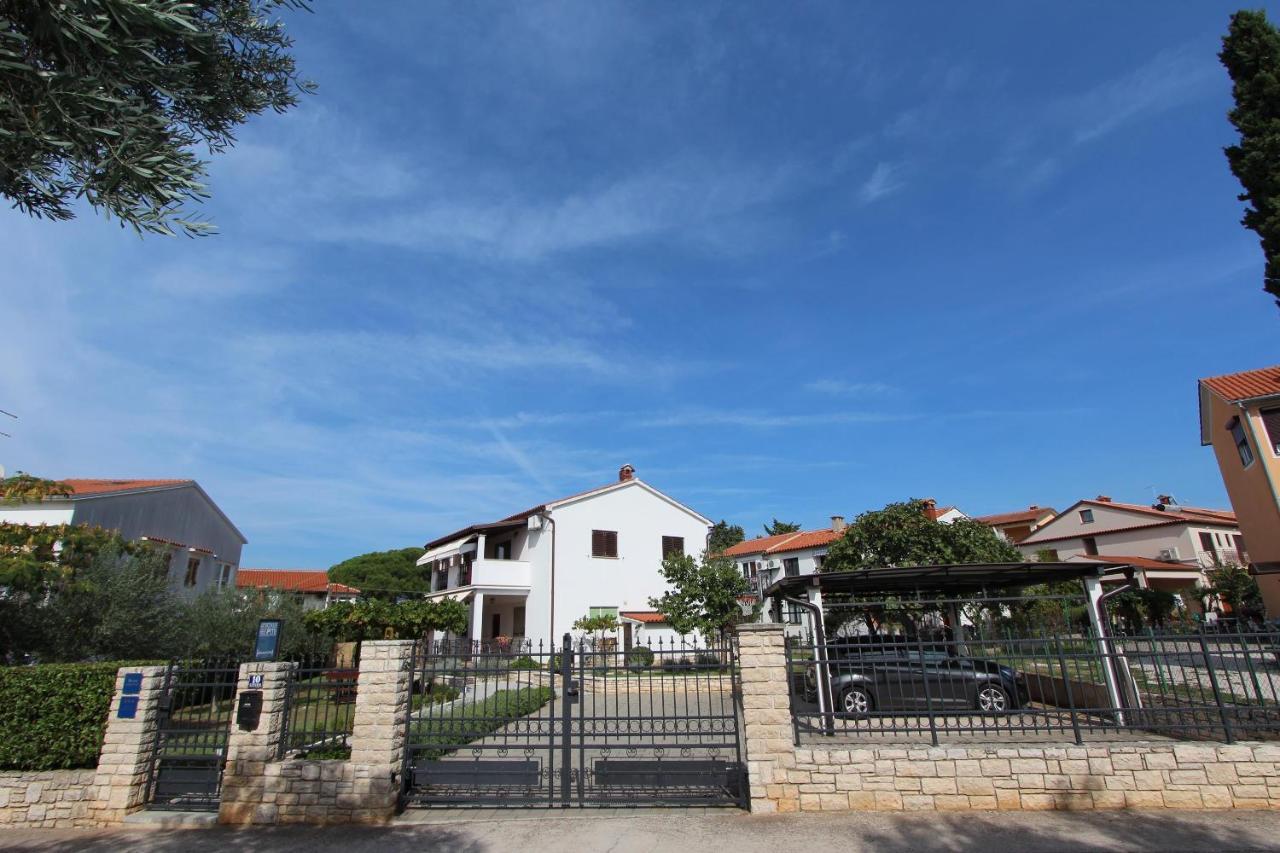 Apartments Mirela Rovinj Bagian luar foto